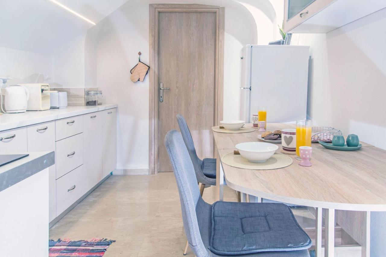 The Place Old Town Apartment Corfu  Экстерьер фото
